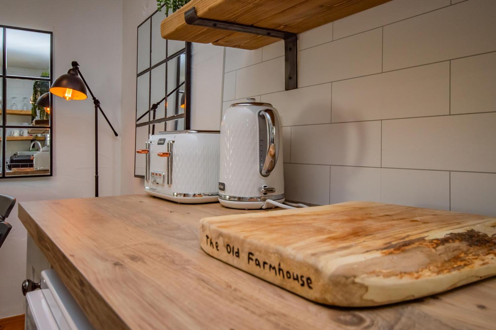 Cosy Farm Conversion In The Heart Of Pembrokeshire Maenclochog Exteriér fotografie